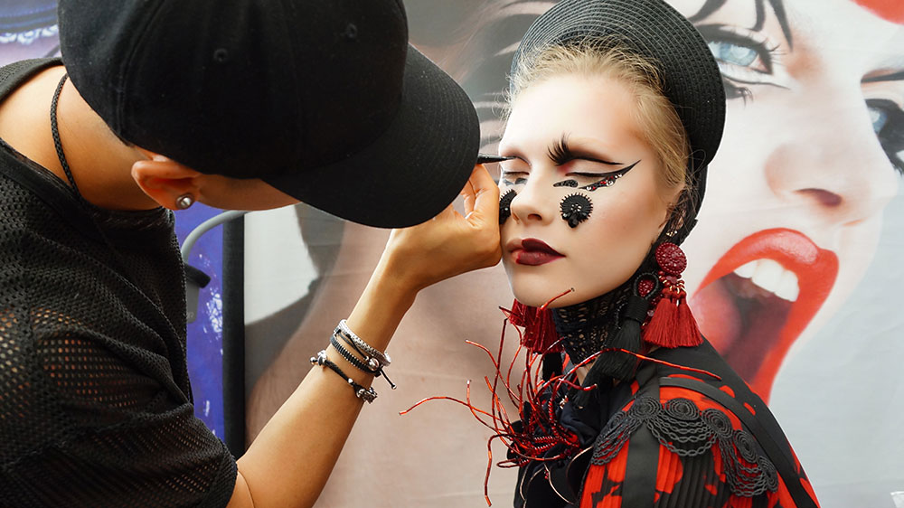 makeup artist turned instructor timothy hung extreme fashion makeup demo imats 2017