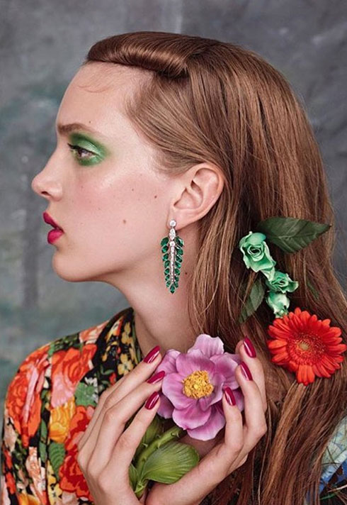 top makeup school graduate janeen witherspoon vogue beauty japan spring floral