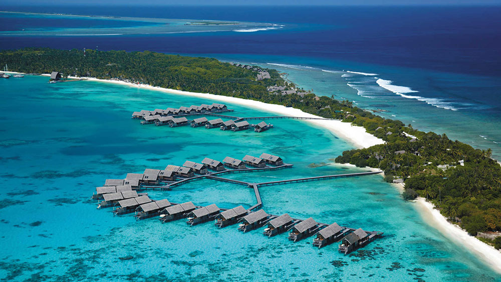 top spa school graduate roxana sanchez shangri las villingili resort spa maldives