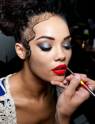 breianna neeser top makeup artist fashion show bts
