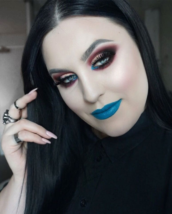 Bailey Van Der Veen, Youtube Makeup Mega-Guru and Regional Trainer for NYX Cosmetics