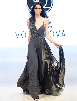 bmc vfw runway dasha volokhova look 1