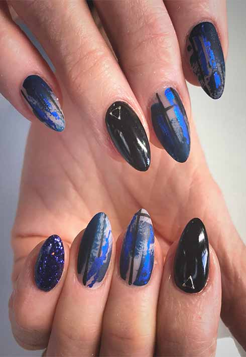 black and blue almond nail set by yuri song