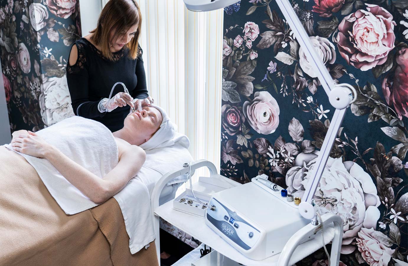 Esthetics Spa Therapy School Blanche Macdonald