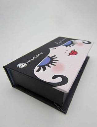 House of V Lashes Packaging