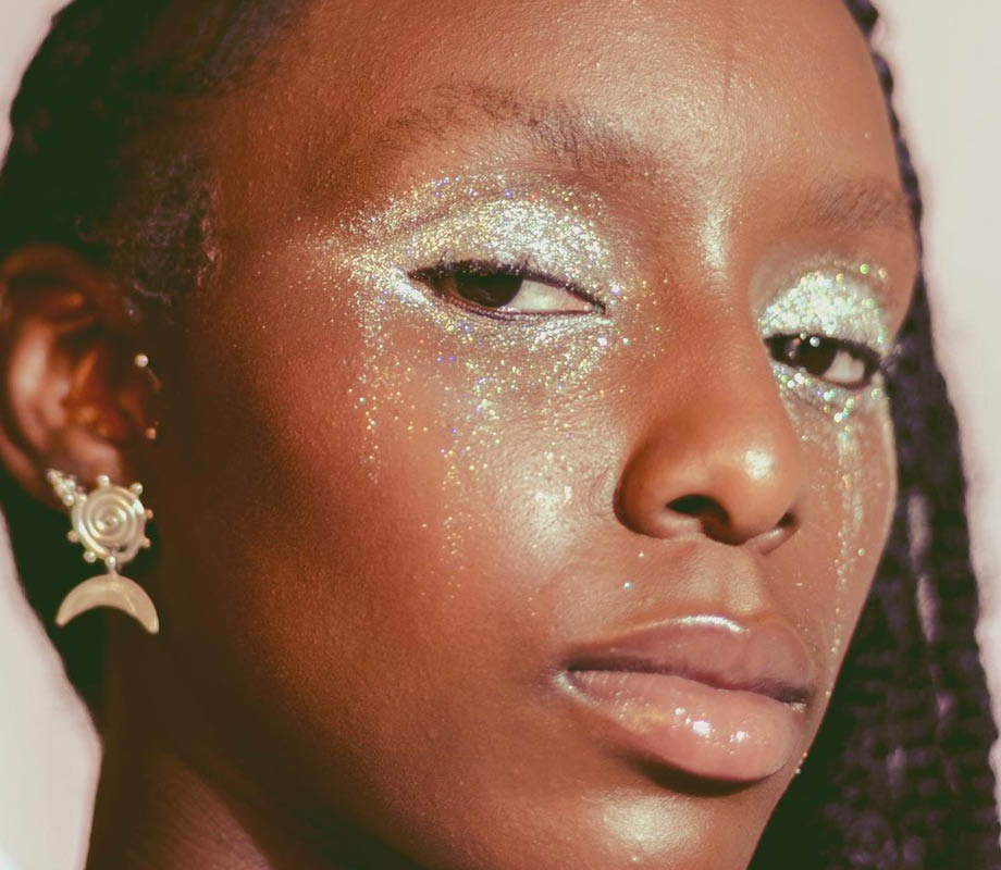 soft sparkly eyelids and nude lips by Freelance Makeup Artist Ruby Yu